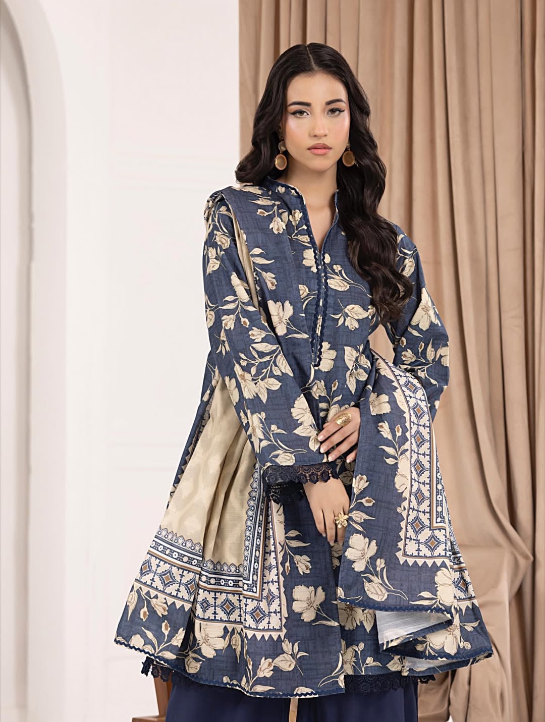 Regalia - Khaddar Vol 6