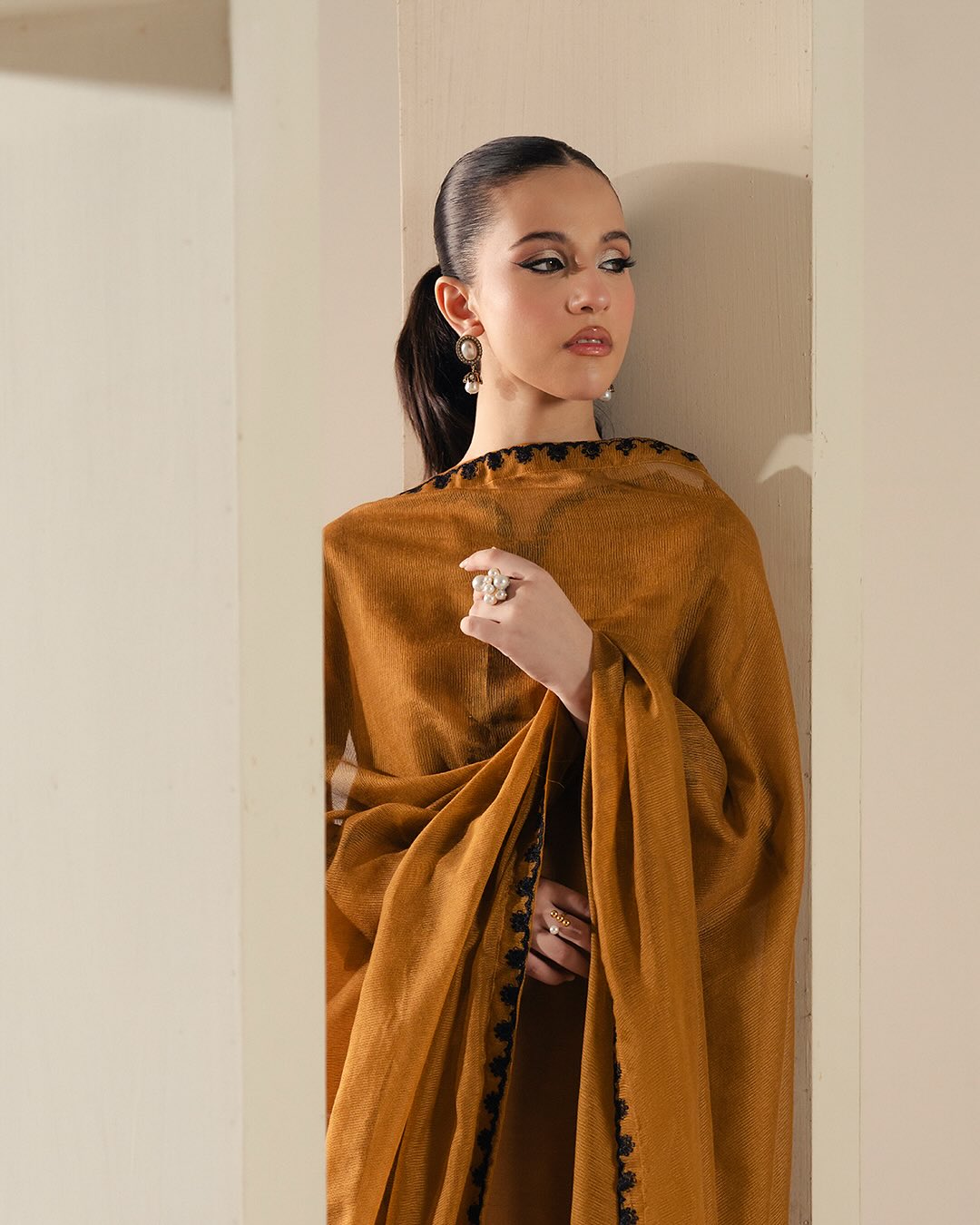 Maryum N Maria - Lyla - Rich Mustard